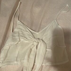 White cute tank with bow